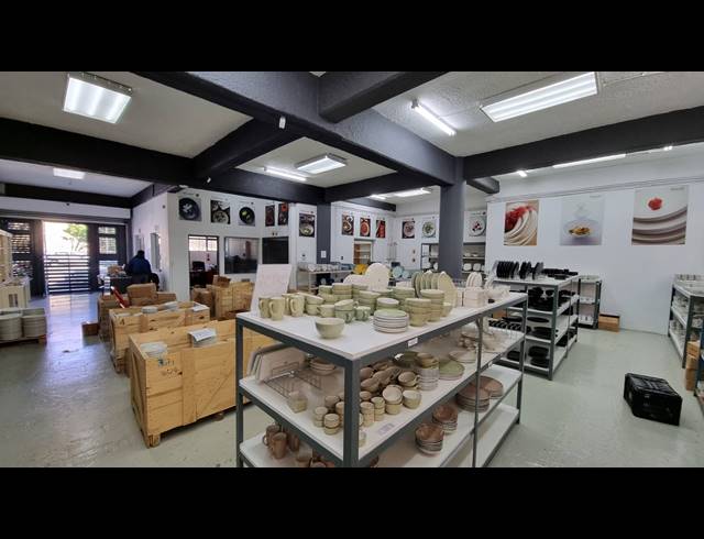 288M² MINI FACTORY TO LET IN SALT RIVER